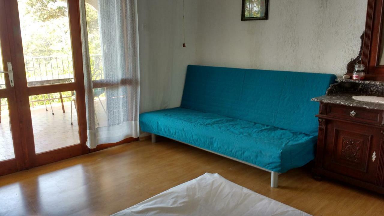 Apartments Bassi Stara Baška エクステリア 写真