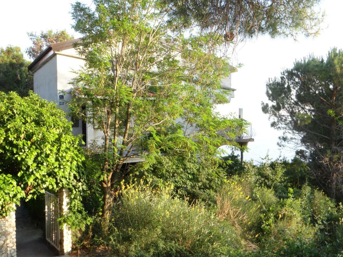 Apartments Bassi Stara Baška エクステリア 写真