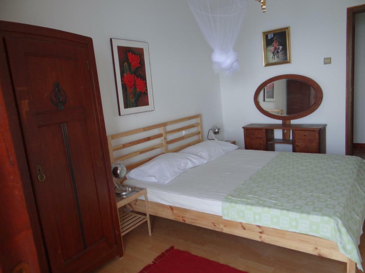 Apartments Bassi Stara Baška エクステリア 写真